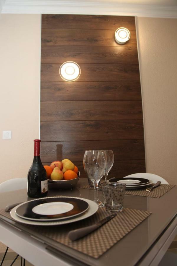 Stylish 2 Room Flat 60 Meters To The Beach Nizza Exterior foto